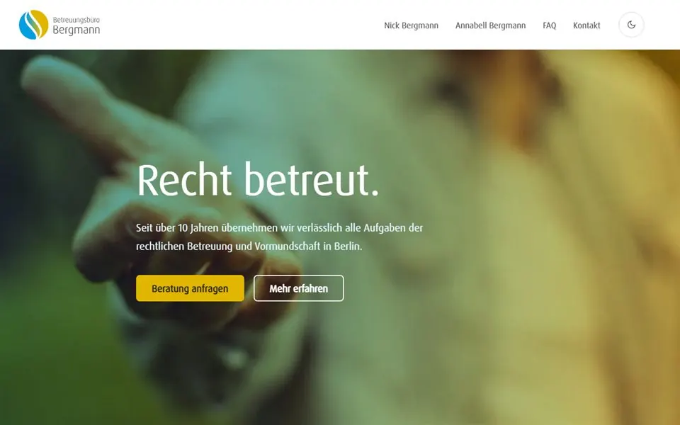 Desktop-Startseite von recht-betreut.berlin